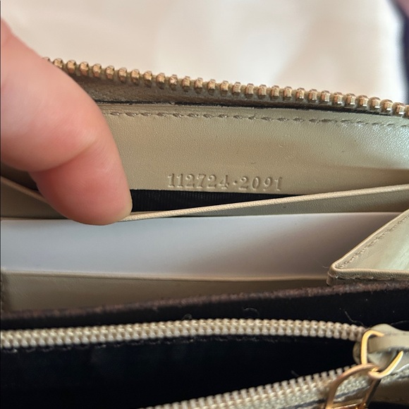 Gucci Guccissima zip-around long wallet - Picture 5 of 11